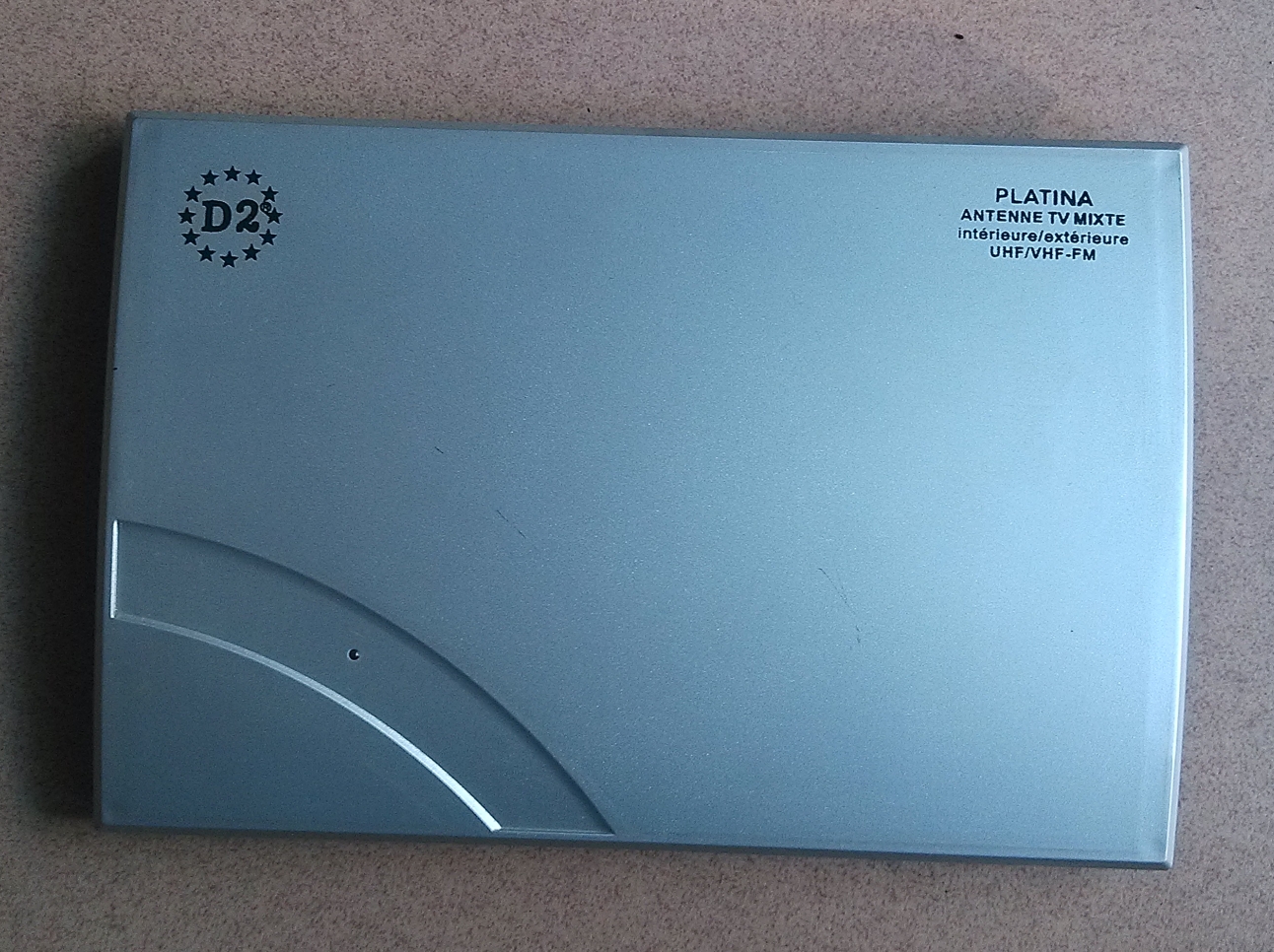 AV-166 Flat DVB-T antenna